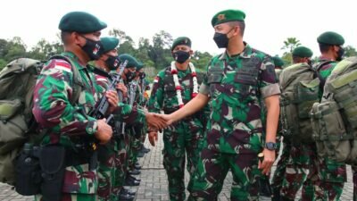 Danbrigif 24/Bulungan Cakti Pimpin Penyambutan Purna Tugas Satgas Yonif Raider 613/Raja Alam