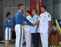 Kasal Tutup Pendidikan dan Me-Wisuda Taruna AAL Angkatan Ke-68 TA 2023