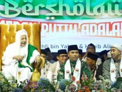 “Merah Putih adalah Kita” , Korem 071/Wijayakusuma Bersholawat Bersama Rakyat