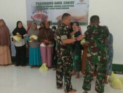 Dandim 1410 Bantaeng Serahkan Zakat Fitrah Kepada Masyarakat Kurang Mampu