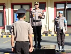 Selamat, AKP Suhardi Terima Kenaikan dari Kapolres Bantaeng